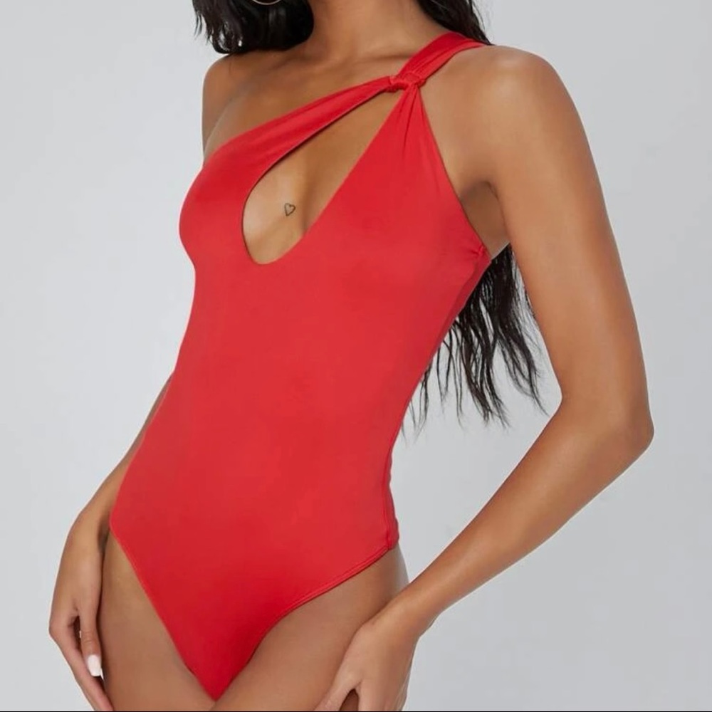SHEIN bodysuit NEW/NEVER WORN (6/Medium)